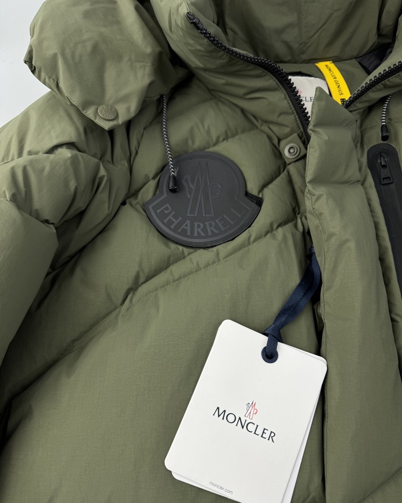 Moncler Down Jacket Multi Pockets