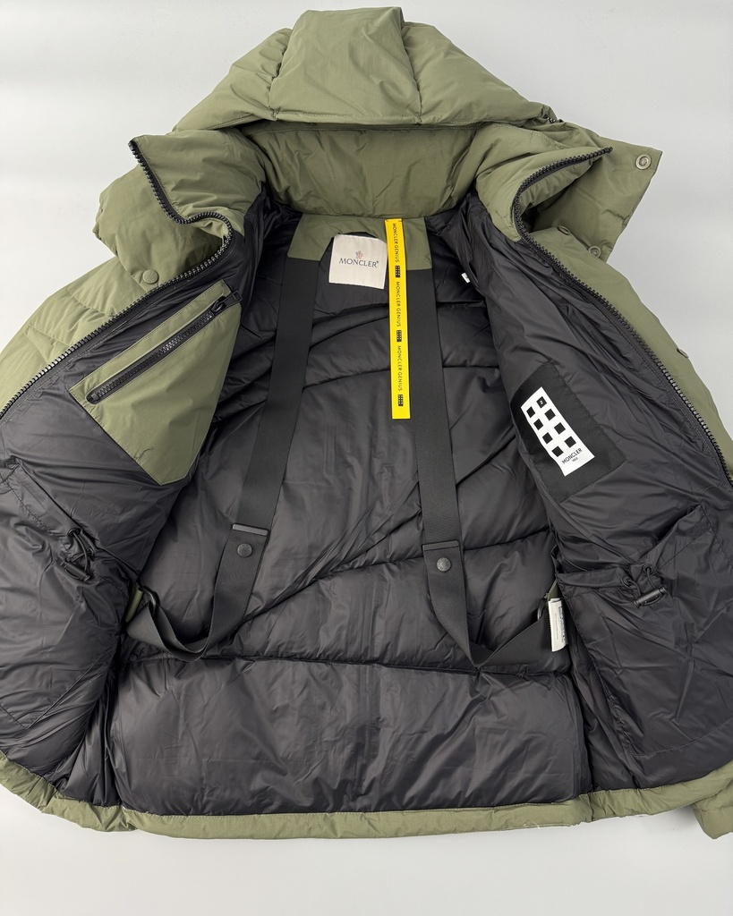 Moncler Down Jacket Multi Pockets