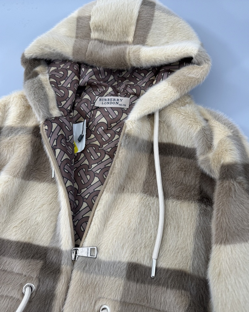 Burberry Faux Furr Jacket 6055