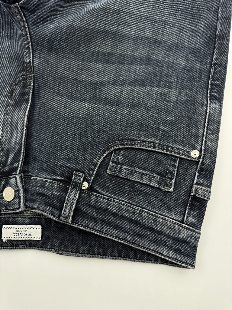 Prada Denim Jeans 8909